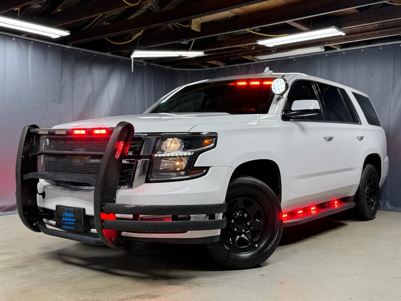 White 2018 Chevrolet Tahoe SUV / Crossover Four-Wheel Drive 6-Speed Automatic
