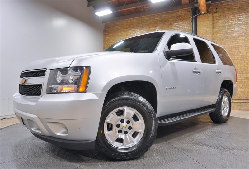 Silver Ice Metallic 2012 Chevrolet Tahoe SUV / Crossover Four-Wheel Drive 6-Speed Automatic