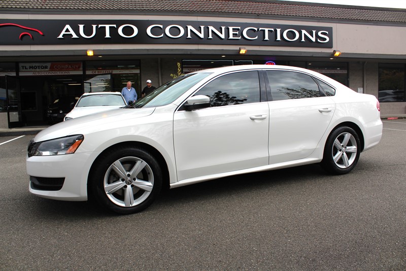 2013 Volkswagen Passat SE