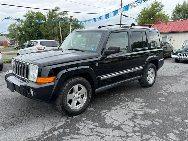 Brown (Beige) 2007 Jeep Commander Limited 4WD SUV / Crossover Four-Wheel Drive Automatic