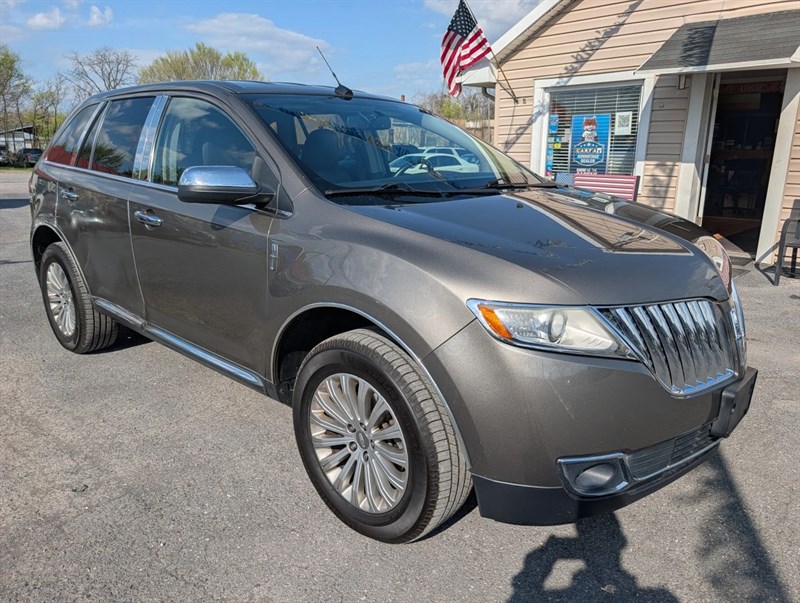 Gray 2012 Lincoln MKX FWD SUV / Crossover Front-Wheel Drive 6-Speed Automatic