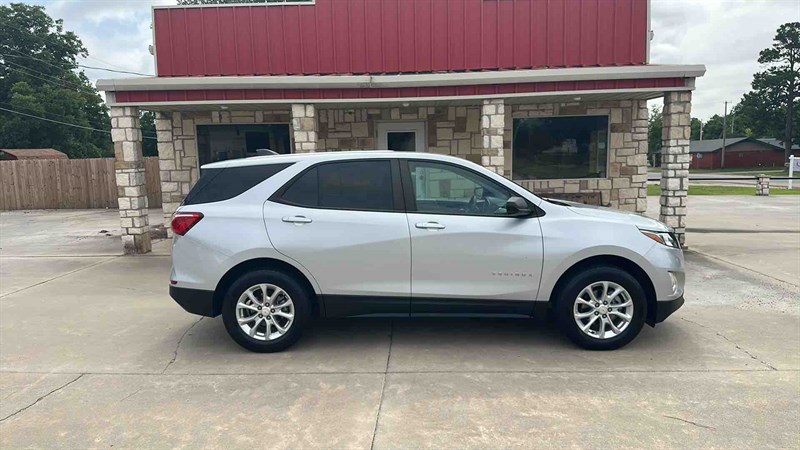 2021 Chevrolet Equinox LS AWD with 1LS