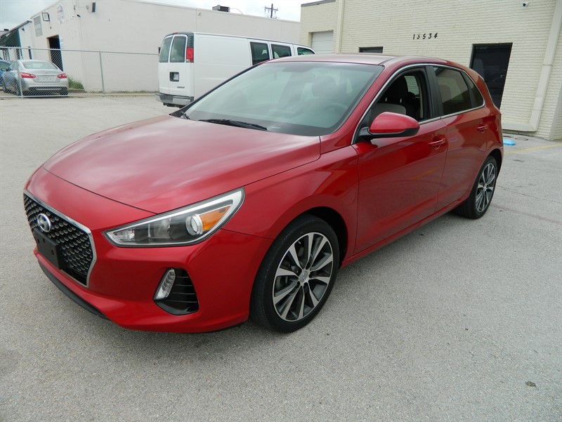 Red 2020 Hyundai Elantra GT FWD Hatchback Front-Wheel Drive 6-Speed Automatic