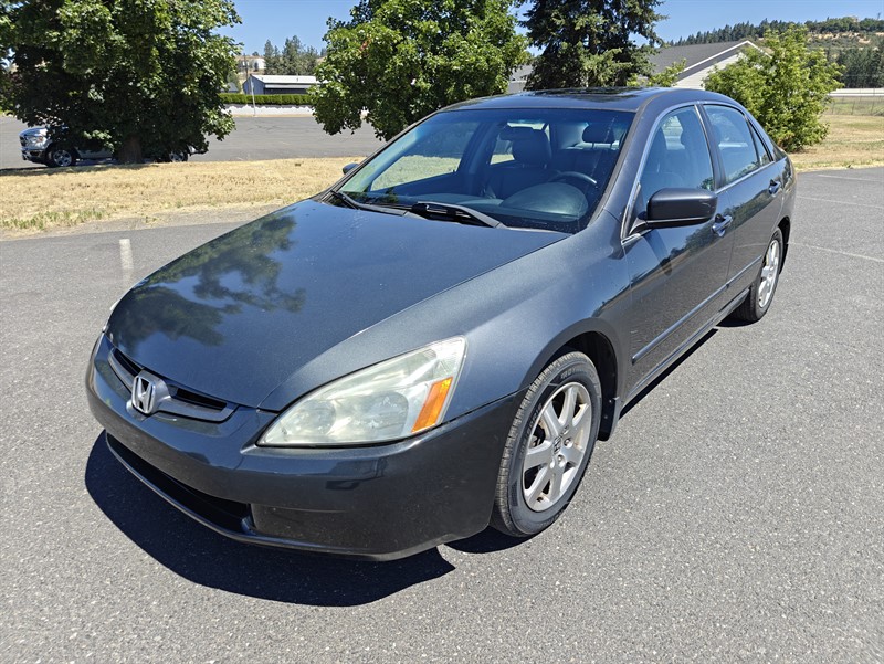 Eternal Blue Pearl 2005 Honda Accord Sedan Front-Wheel Drive 5-Speed Automatic