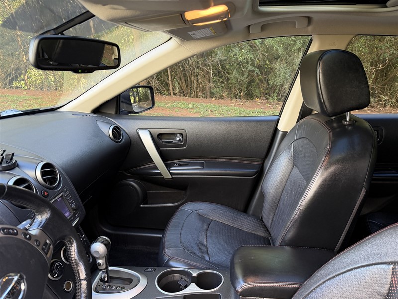 Nissan Rogue photo 16