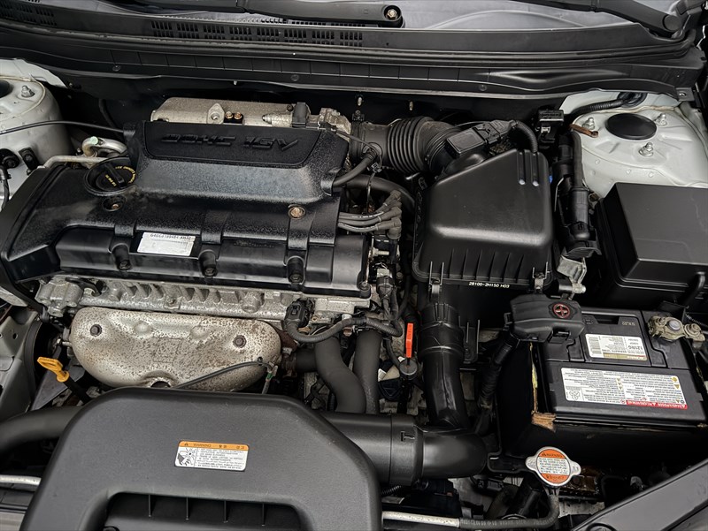 Hyundai Elantra photo 26