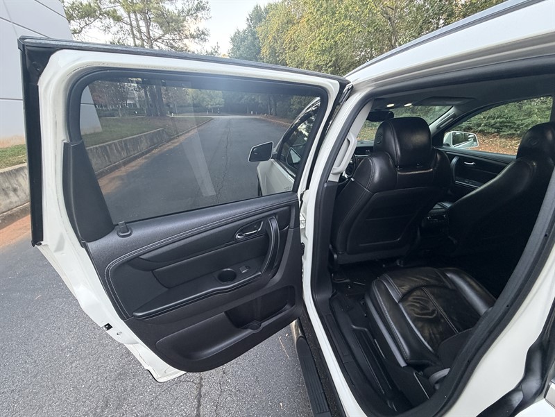Chevrolet Traverse photo 14