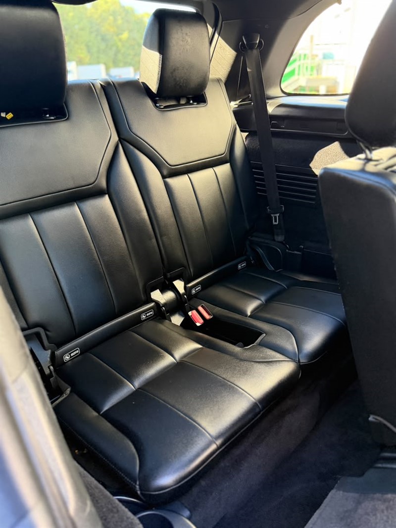 Land Rover Discovery photo 32