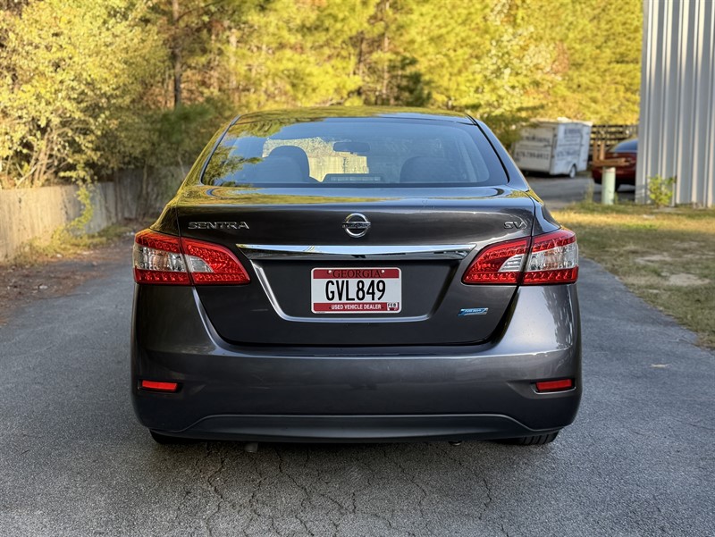 Nissan Sentra photo 9