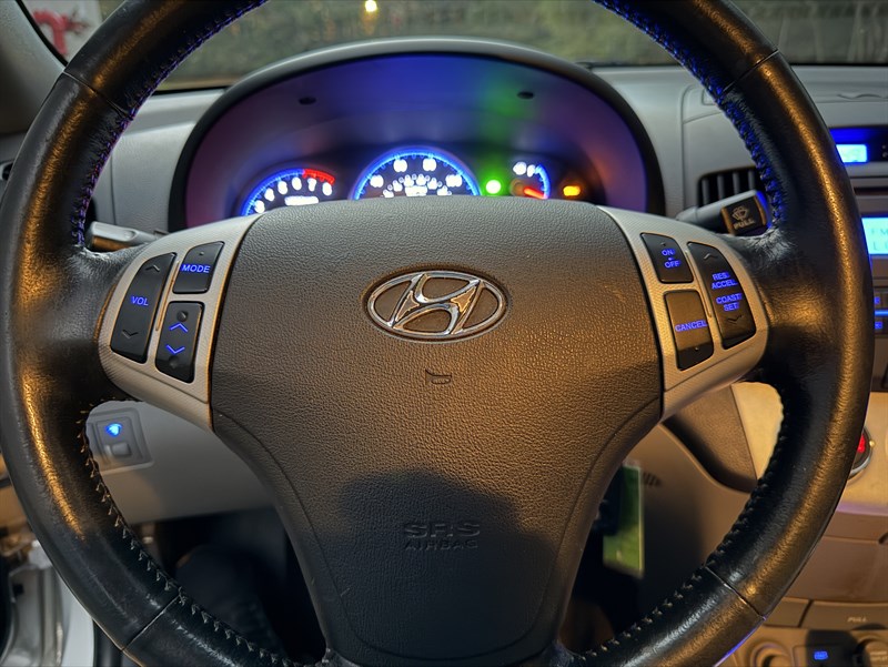 Hyundai Elantra photo 29