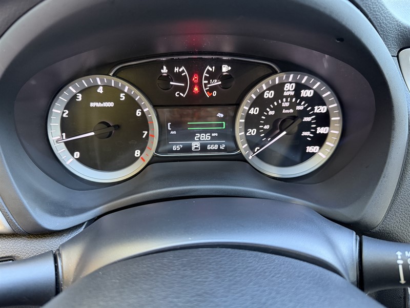 Nissan Sentra photo 22