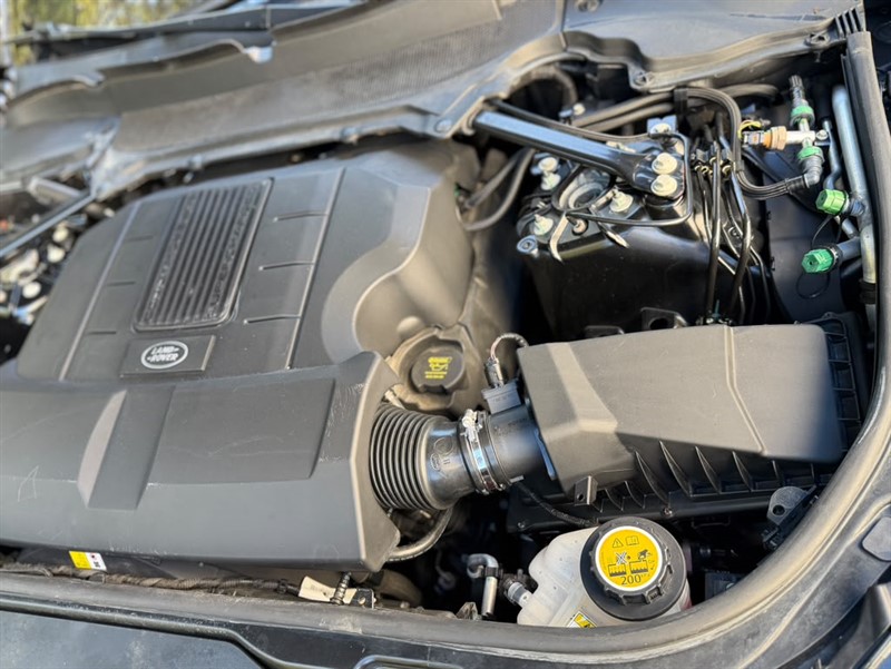 Land Rover Discovery photo 18