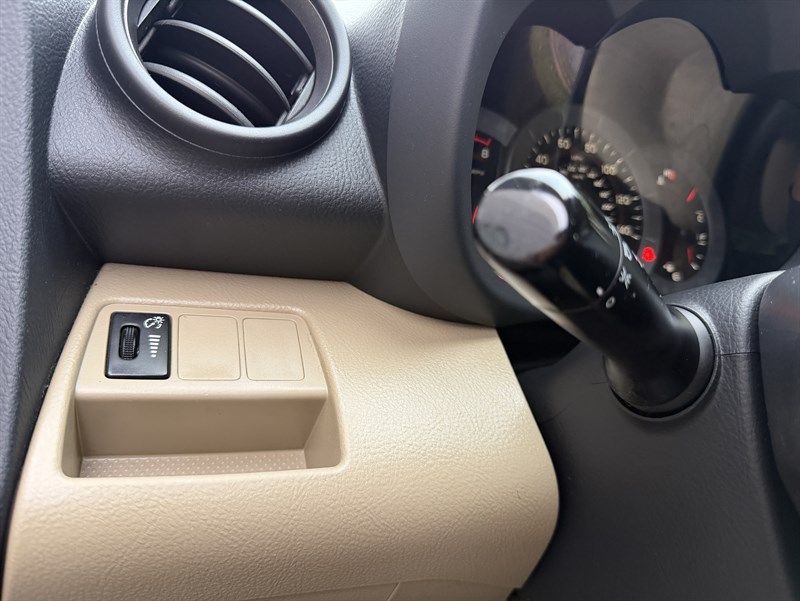 Toyota RAV4 photo 18
