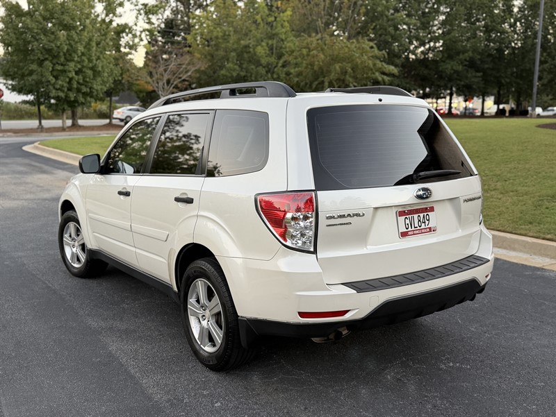 Subaru Forester photo 8