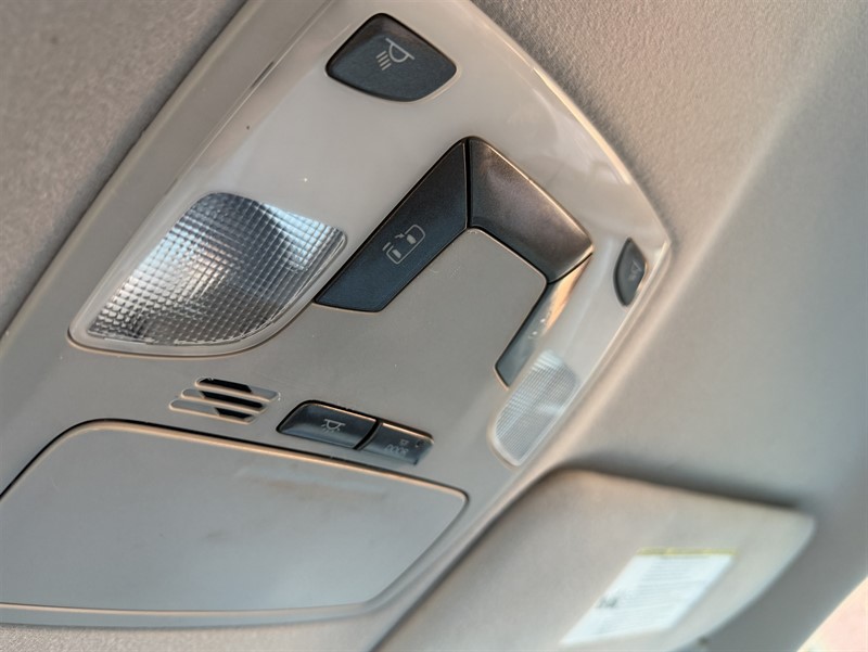 Toyota Sienna photo 17