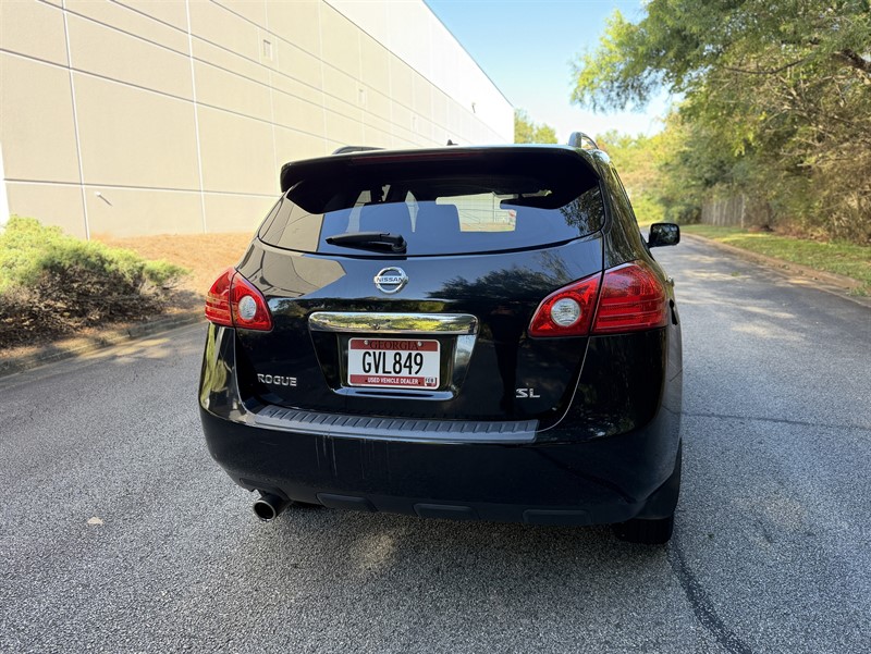 Nissan Rogue photo 9