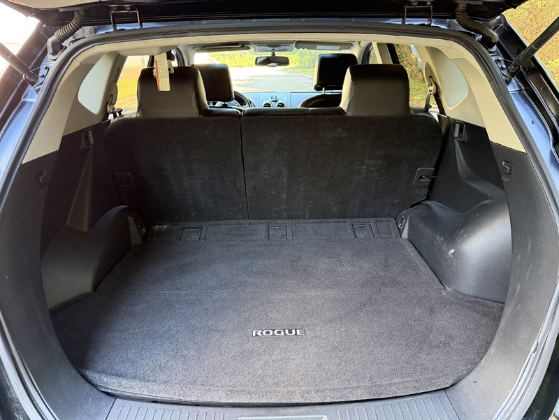 Nissan Rogue photo 20