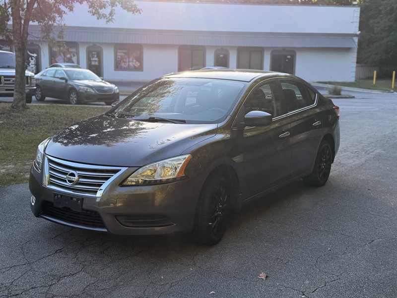 Nissan Sentra photo 4