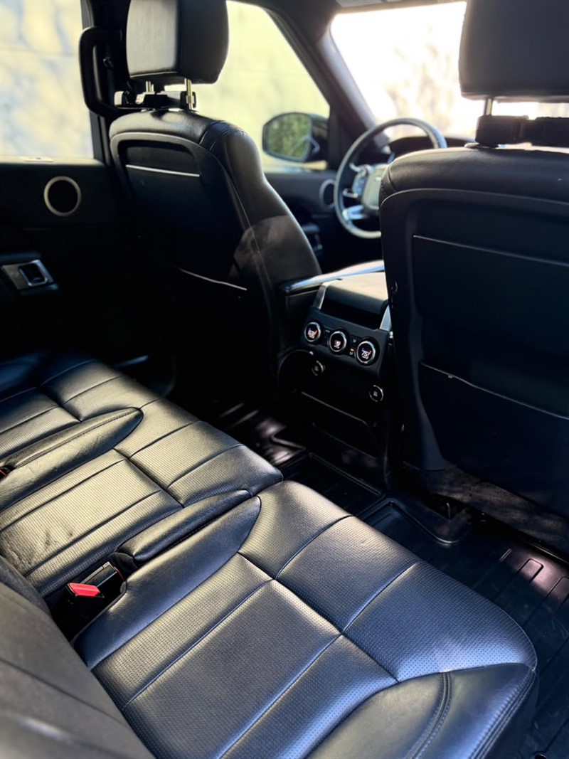 Land Rover Discovery photo 30