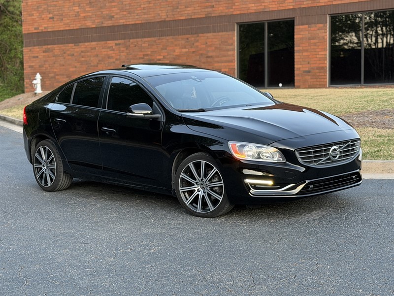 2015 Volvo S60 2015.5 T6