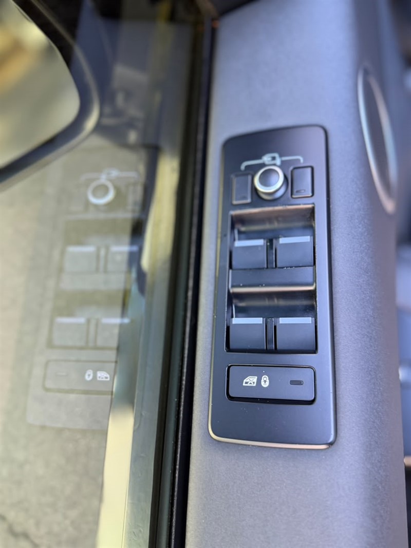 Land Rover Discovery photo 21