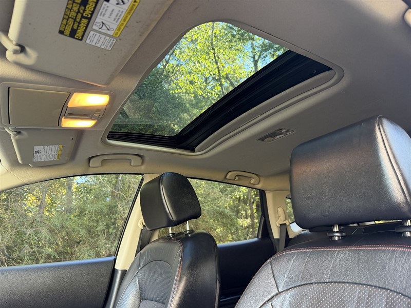 Nissan Rogue photo 14