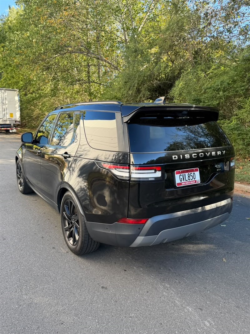 Land Rover Discovery photo 5