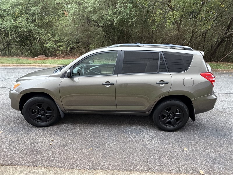 Toyota RAV4 photo 6