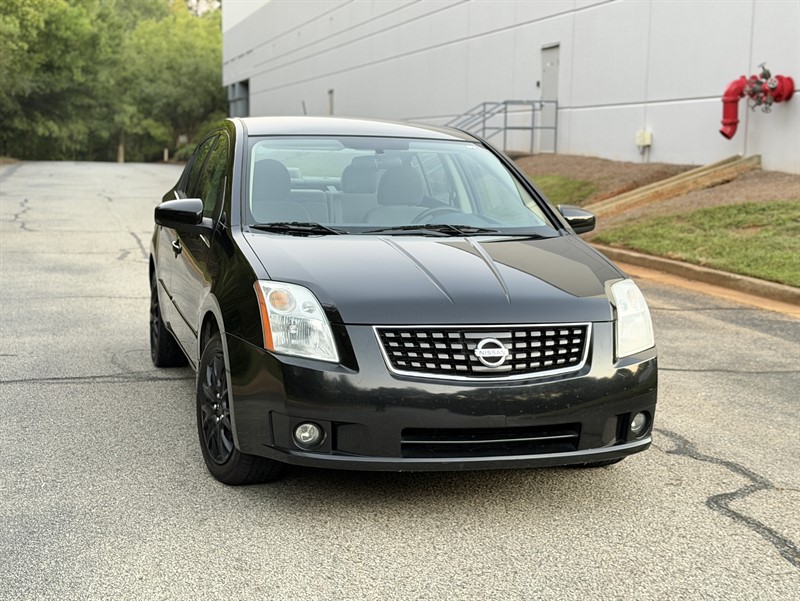Nissan Sentra photo 2