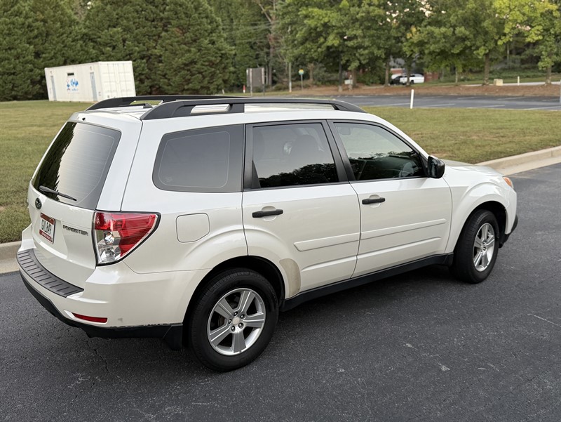 Subaru Forester photo 11