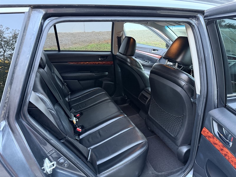 Subaru Outback photo 21