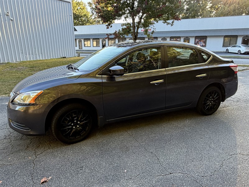 Nissan Sentra photo 6