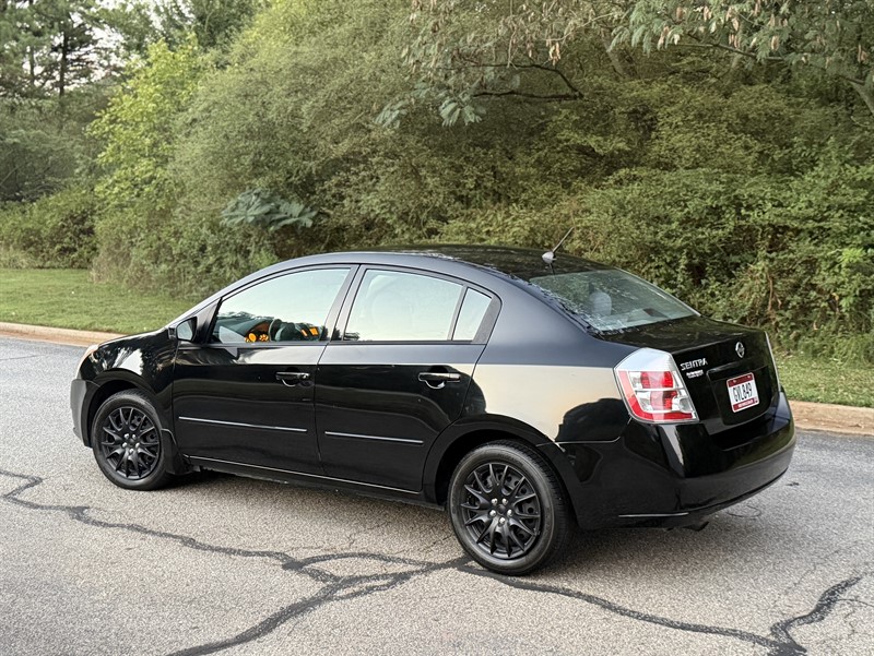 Nissan Sentra photo 7