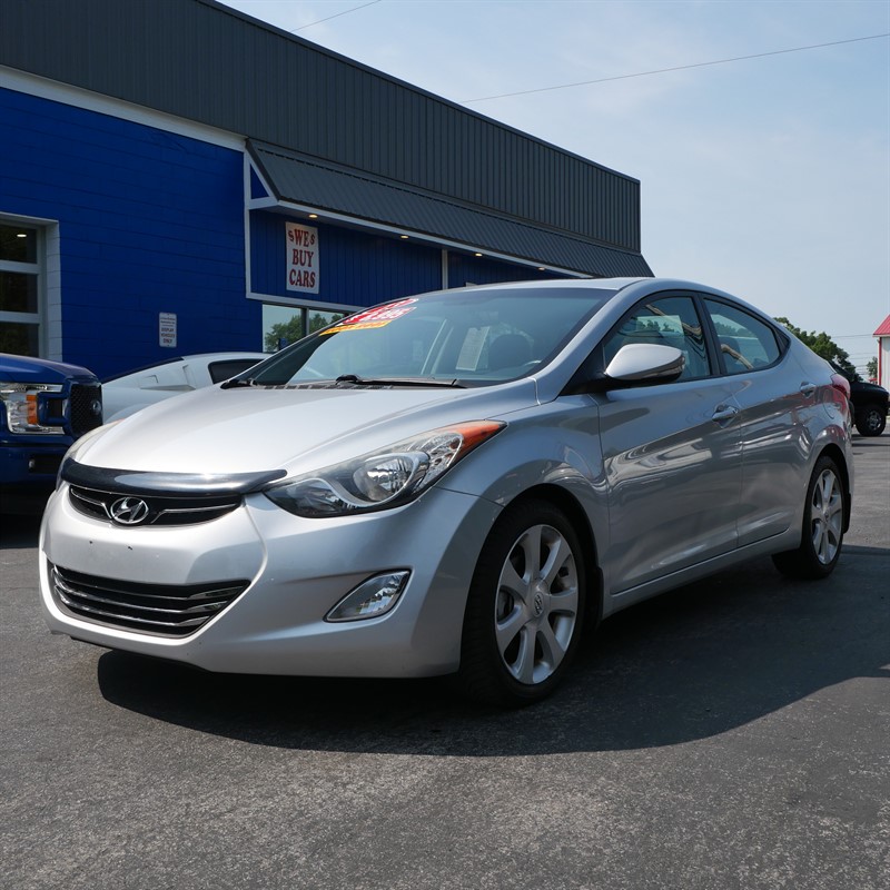 Radiant Silver Metallic 2013 Hyundai Elantra Sedan Front-Wheel Drive 6-Speed Automatic