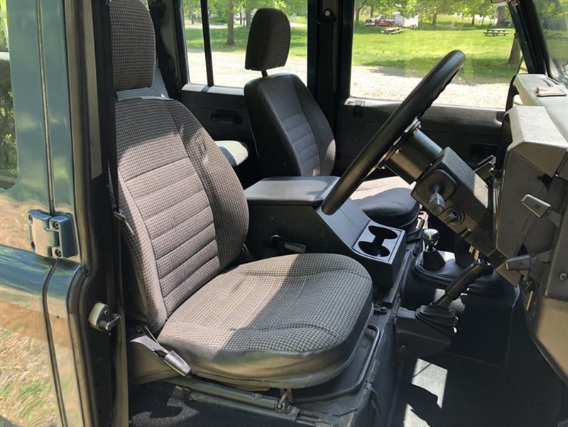 1992 Land Rover Defender 110 7