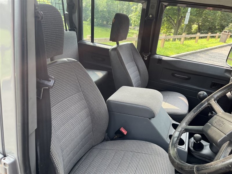 1990 Land Rover Defender 110 7