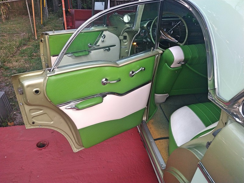 1957 Pontiac Catalina Star Chief 6