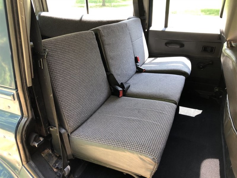 1992 Land Rover Defender 110 10