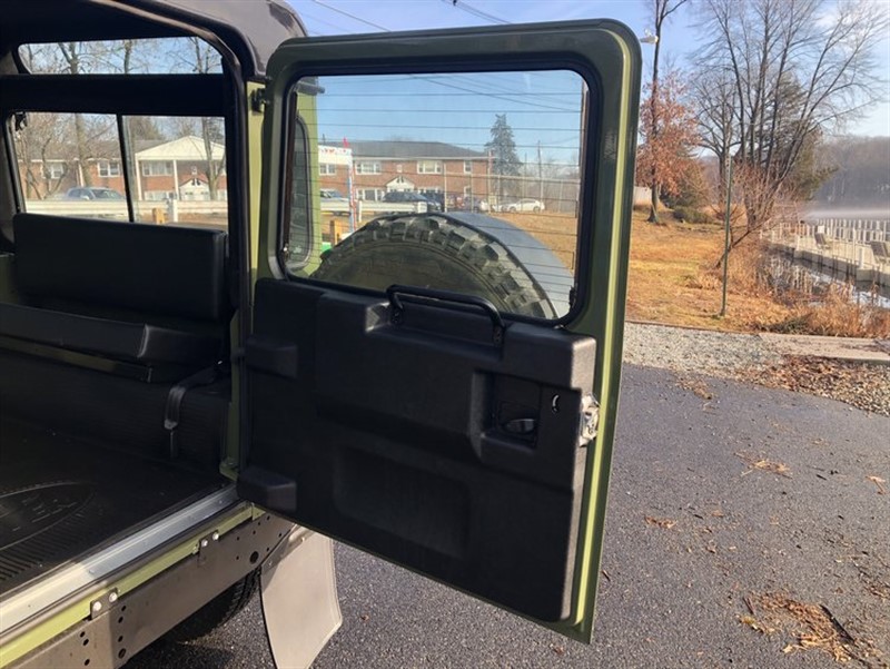 1993 Land Rover Defender 90 10