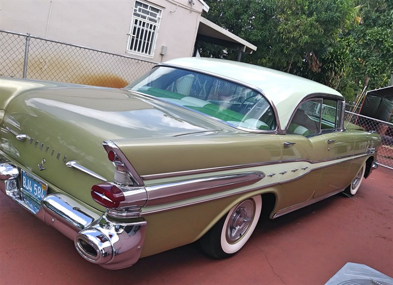1957 Pontiac Catalina Star Chief 3