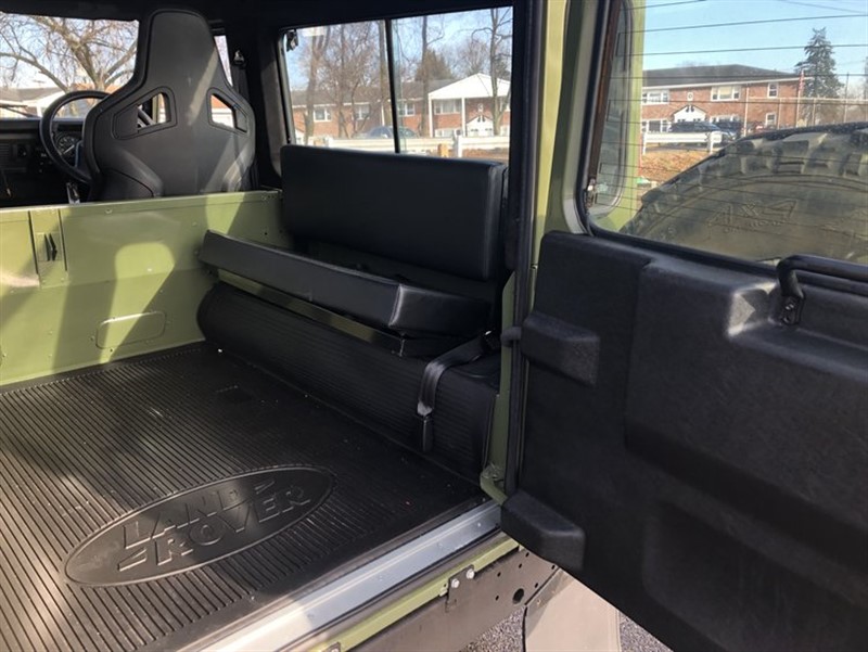 1993 Land Rover Defender 90 11