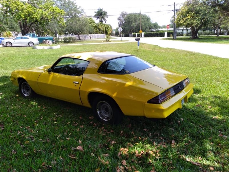 1981 Chevrolet Camaro 2