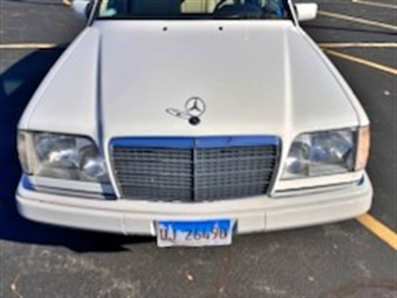 1995 Mercedes Benz E320 5