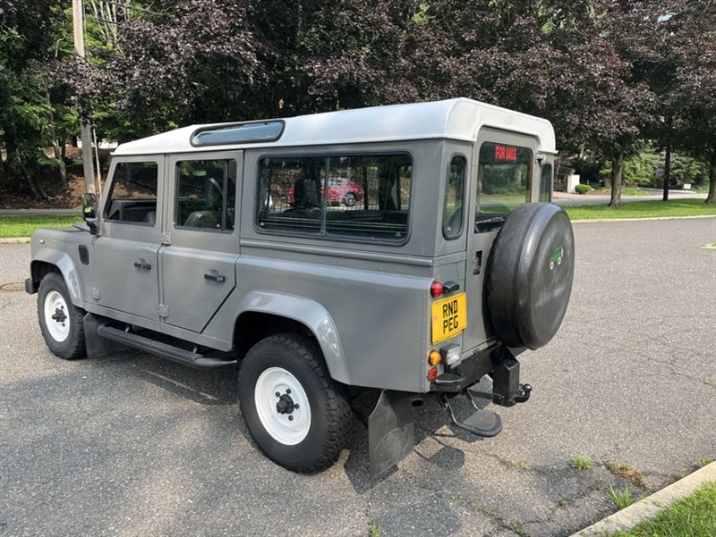 1990 Land Rover Defender 110 5