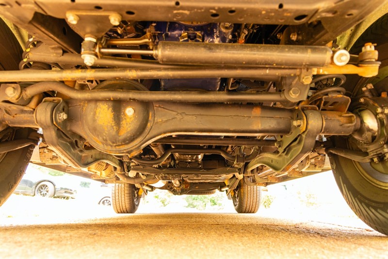 1997 Lexus LX450 37