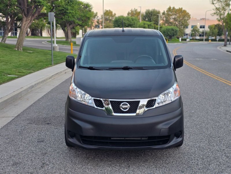 Black 2018 Nissan NV200 Van Front-Wheel Drive Continuously Variable Transmission
