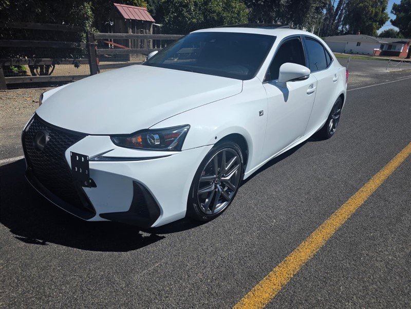 2017 Lexus IS 200t