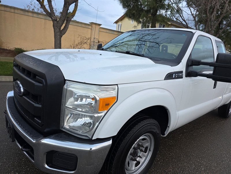 2015 Ford F-250 SD XLT SuperCab 2WD
