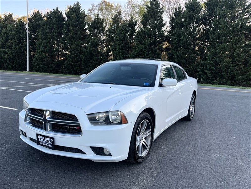 2014 Dodge Charger SXT RWD